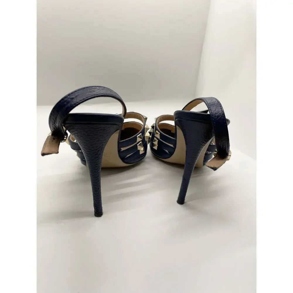 Valentino Garavani Rockstud slingback pumps Navy Blue pebbled calfskin leather